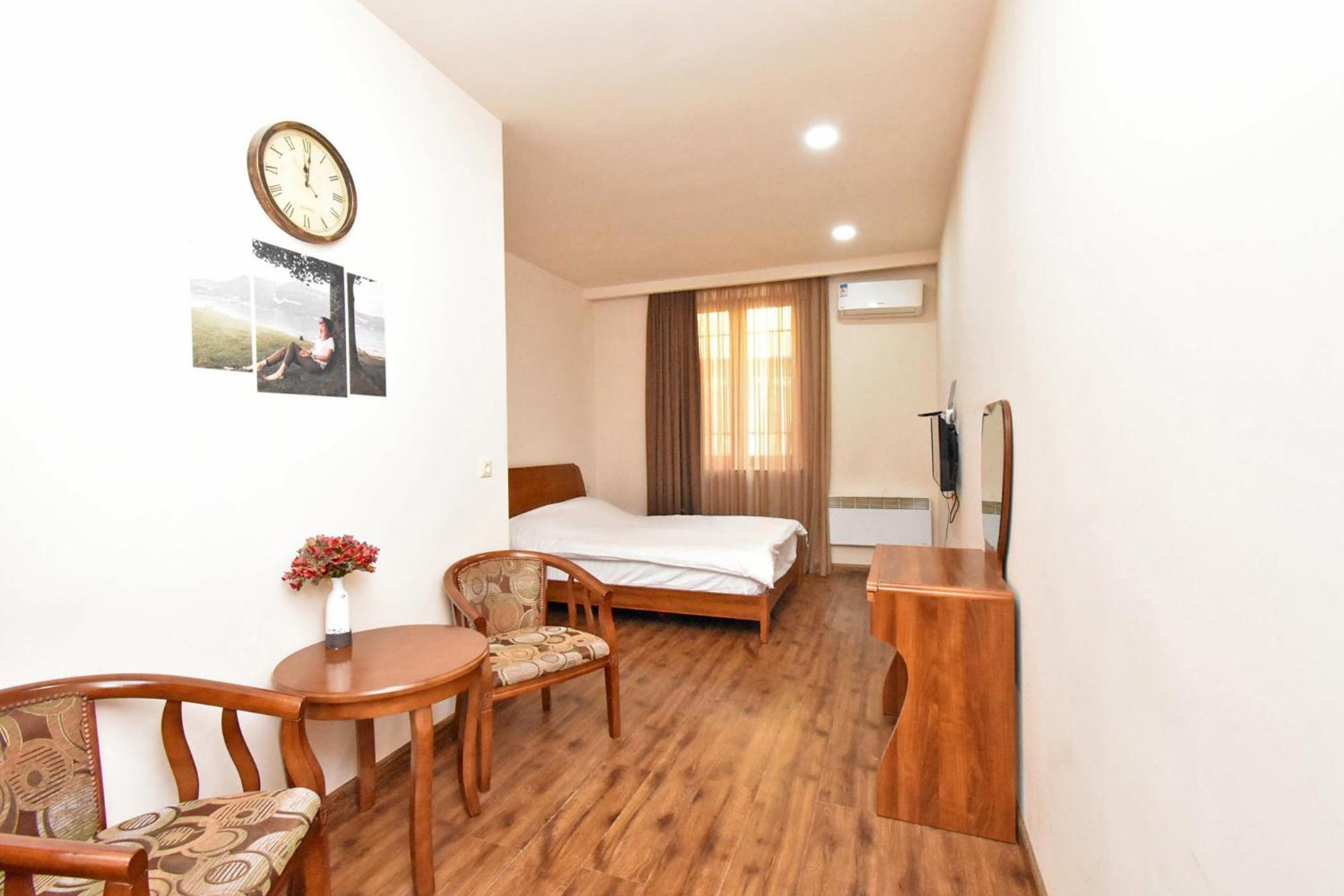 Yars Apartments Erivan Exterior foto